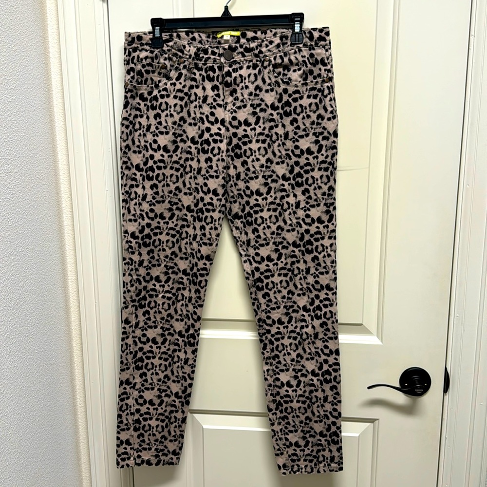 Leopard print jeans